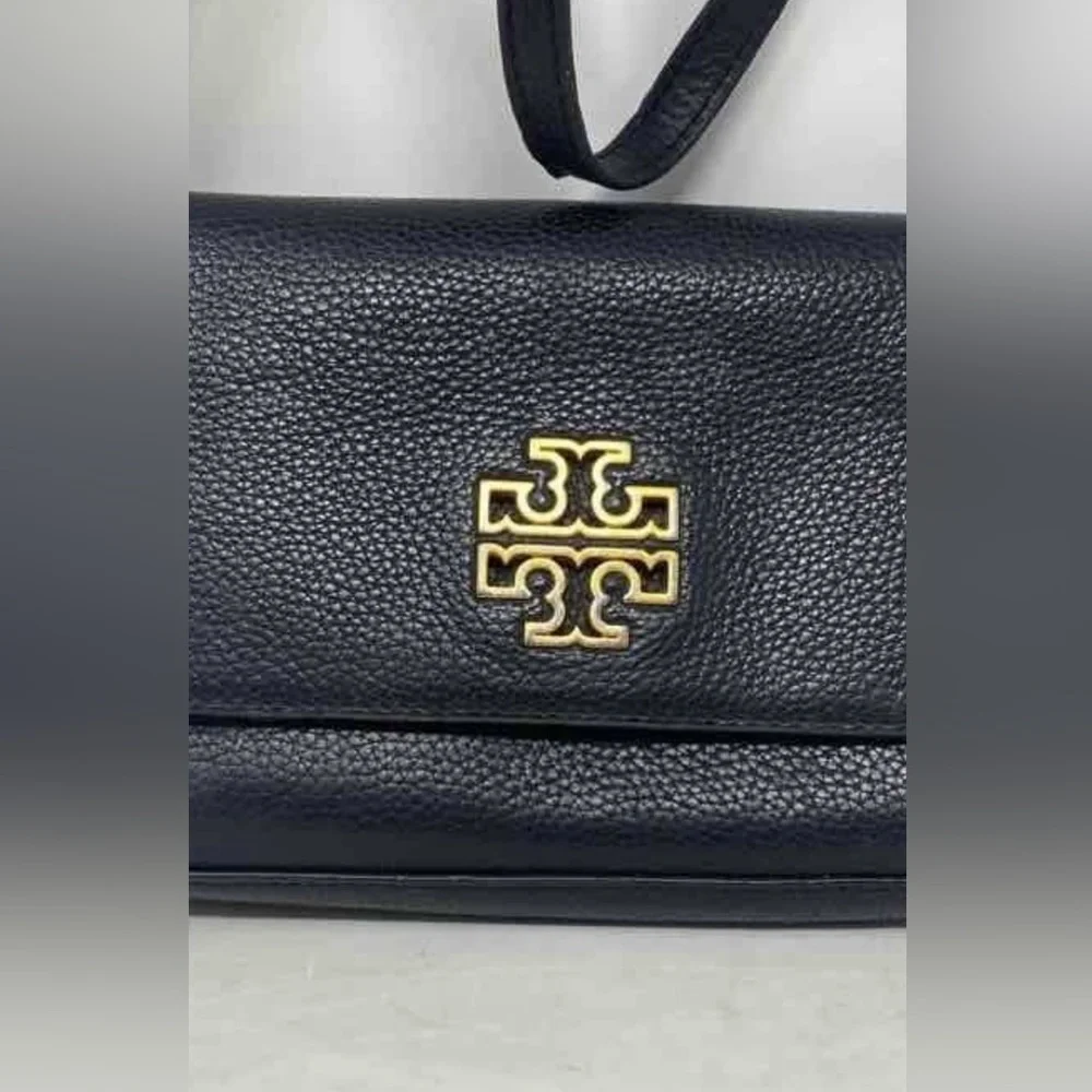 Tory Burch Black Crossbody Bag with Gold Logo - Picture 3 of 14